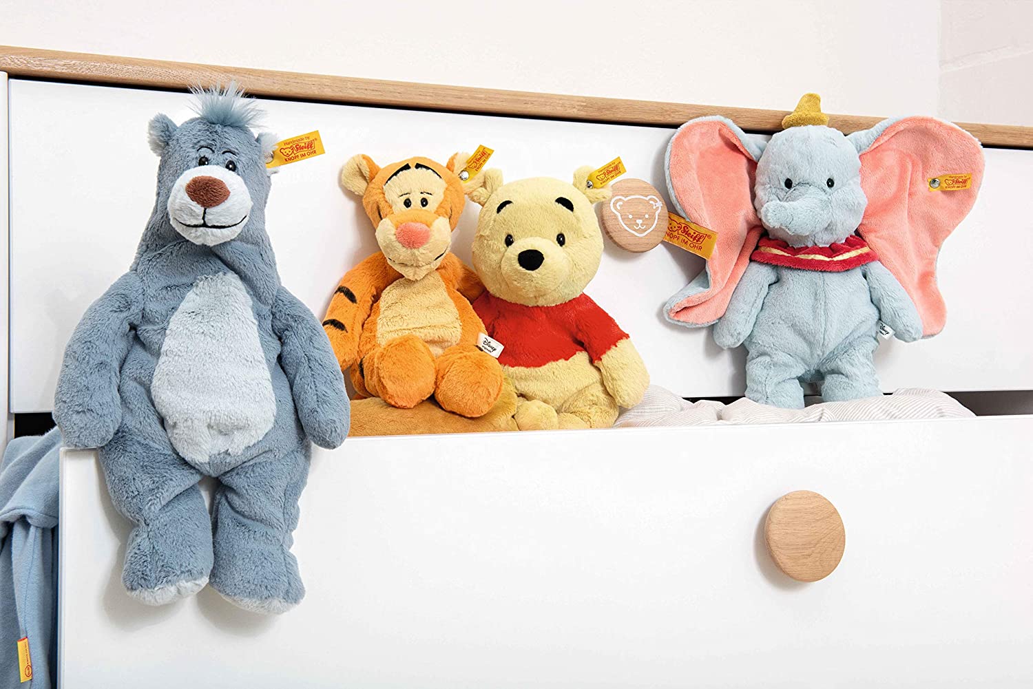 Steiff Winnie Puuh Soft Cuddly Friends Disney Originals Puuh-29 cm-Kuscheltier für Kinder-weich & kuschelig-waschbar-blond 024528