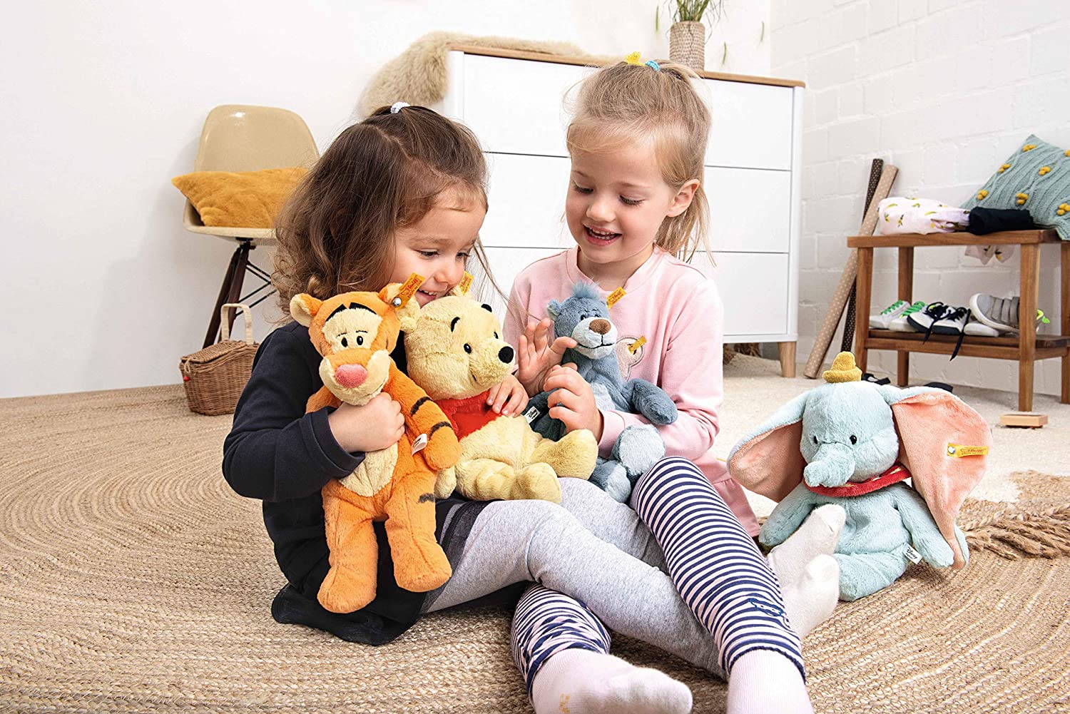 Steiff Winnie Puuh Soft Cuddly Friends Disney Originals Puuh-29 cm-Kuscheltier für Kinder-weich & kuschelig-waschbar-blond 024528